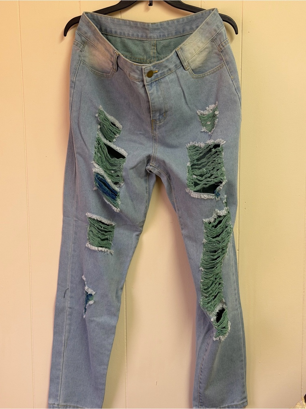 Light Blue Distressed Women’s Jeans